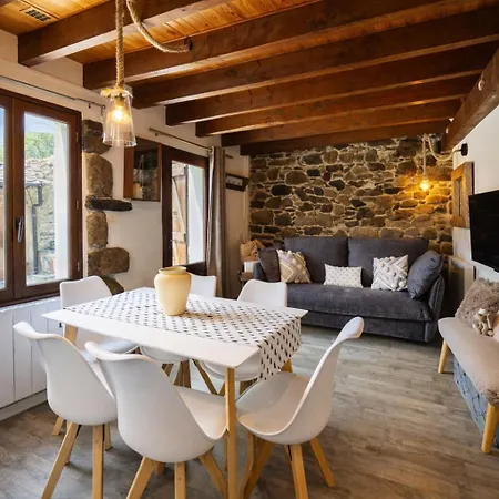 CaL QuEROL Sol i Neu, patí privat i zona de picnic aprop *