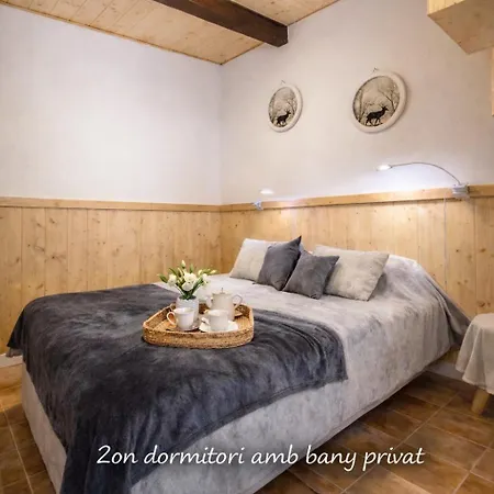 CaL QuEROL Sol i Neu, patí privat i zona de picnic aprop Horská chata